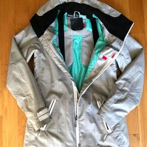 Women's Oakley Snowboard/Ski Jacket